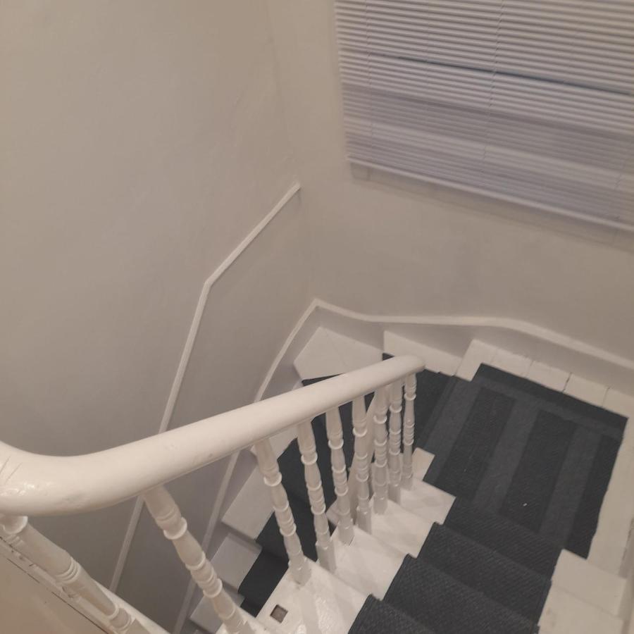 Self-Contained Flat On The 2Nd Floor You Will Share With One Other Guest, In A Family House 2 Minutes Walk From Tufnell Park Station 2Nd Floor With Stairs Londra Exterior foto