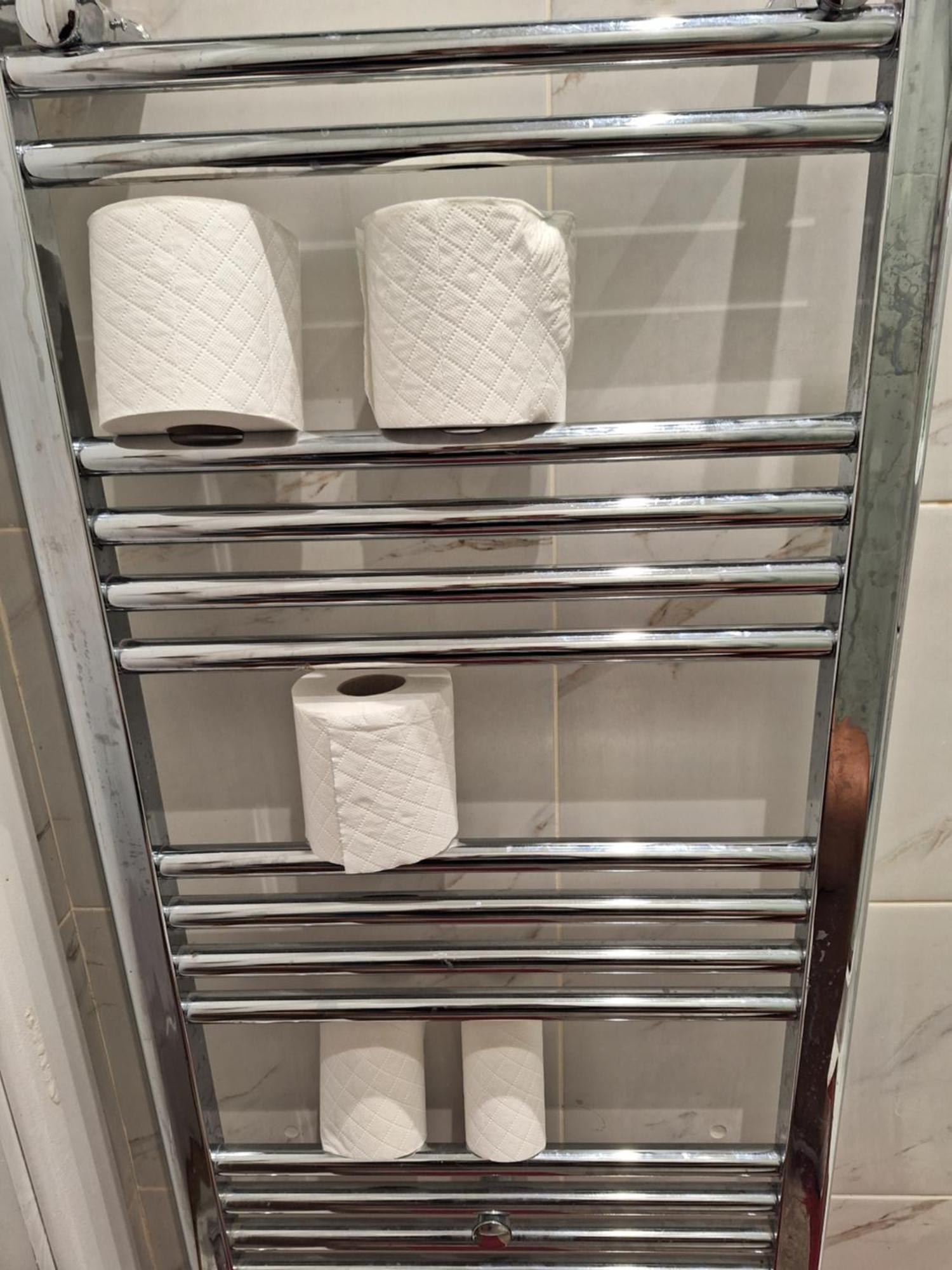 Self-Contained Flat On The 2Nd Floor You Will Share With One Other Guest, In A Family House 2 Minutes Walk From Tufnell Park Station 2Nd Floor With Stairs Londra Exterior foto